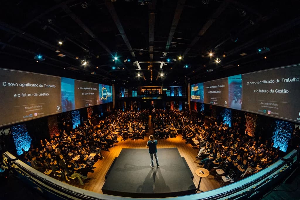 Celebrity Speakers & Thought Leaders - Conference keynotes, client appreciation events, executive forums